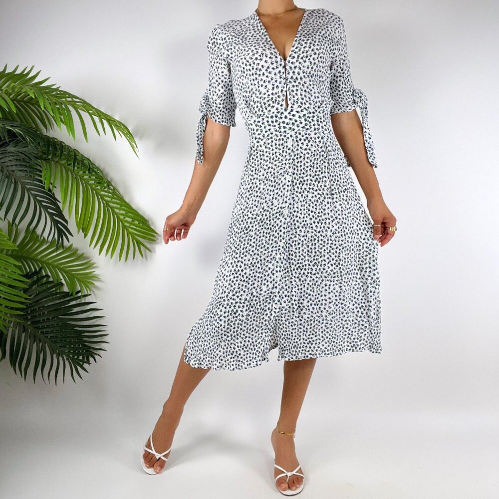 Faithful The Brand White Floral Cottagecore Short Sleeve Summer Midi Dress / M